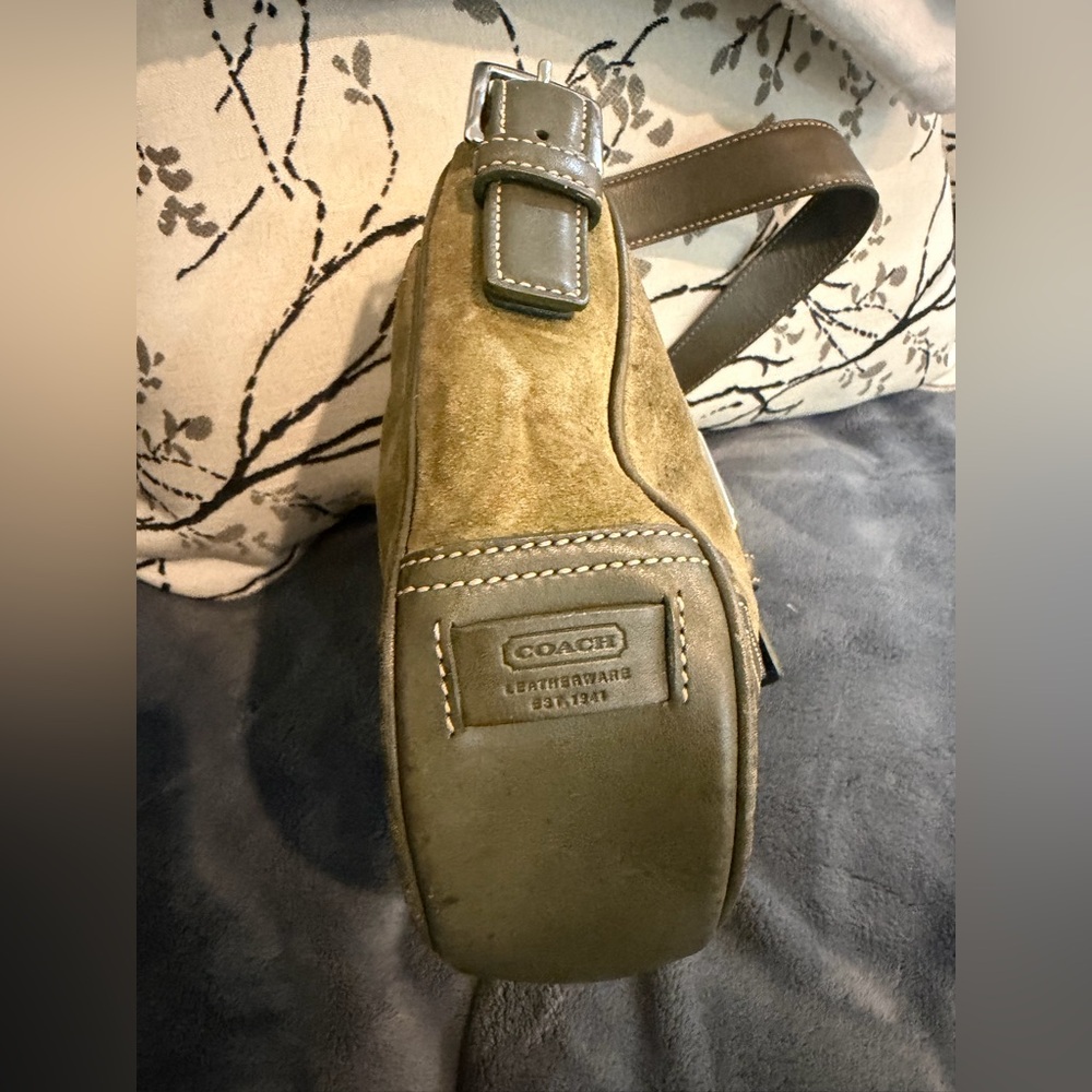 Coach Vintage Suede Leather Trim Silver Hardware Handbag - Picture 4 of 9